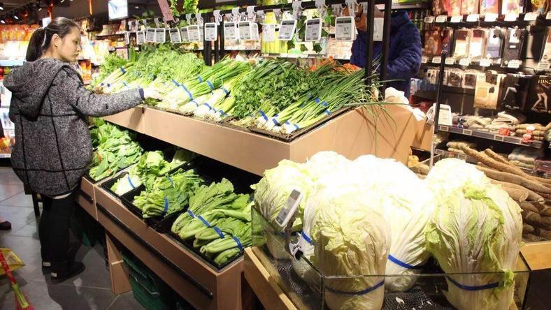 单季关店19家,阿里都拯救不了新华都?